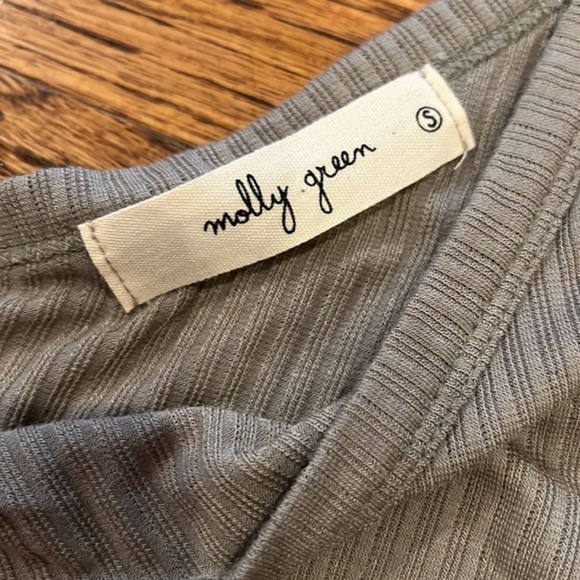 NWOT MOLLY GREEN GREY RIBBED SOFT COTTON ONE SHOULDER CROPPED TANK - SIZE S - Picture 6 of 9